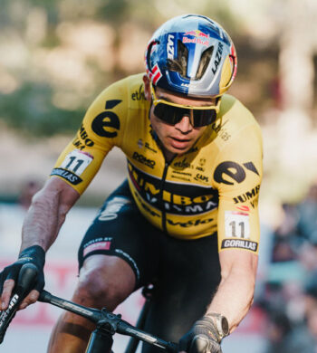Wout van Aert (Jumbo-Visma) fue una de las referencias de la Copa del Mundo de Ciclocross UCI – Benidorm Costa Blanca 2023. Foto de UCI Cyclo-cross World Cup