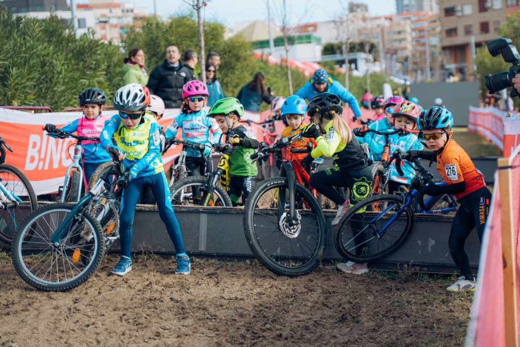 BenidormCX, an event for people of all ages within the UCI Cyclo-cross World Cup - Benidorm Costa Blanca.
(c) BenidormCX / Yago Urrutia