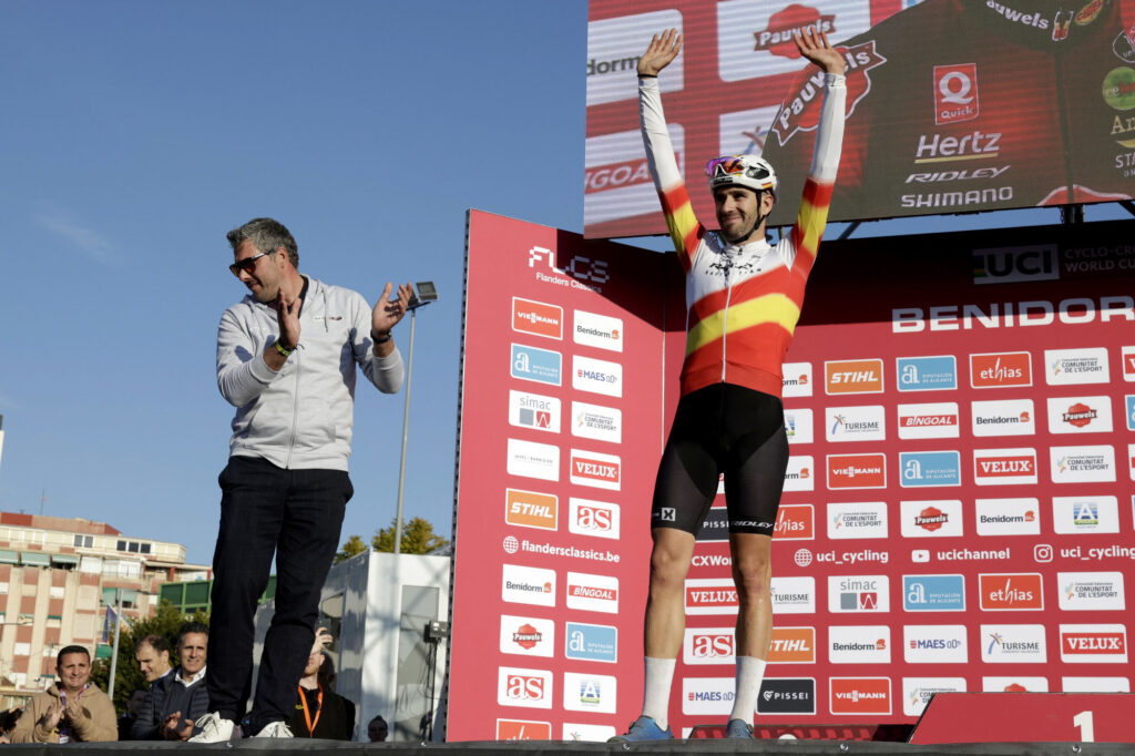 Pascual Momparler y Felipe Orts, en el podio.
Foto de Sprint Cycling