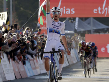 Thibau Nys, ganador de la Copa del Mundo de Ciclocross UCI - Benidorm Costa Blanca. Foto de Sprint Cycling