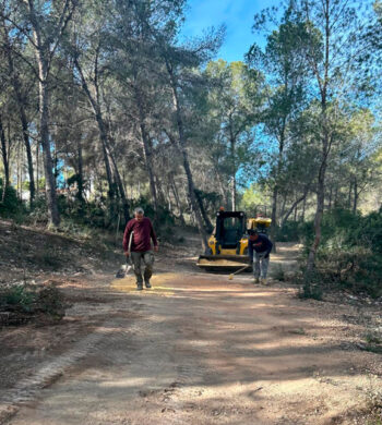 Imagen de los trabajos preliminares en el circuito de la Copa del Mundo de Ciclocross UCI – Benidorm Costa Blanca